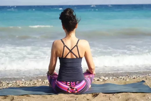 Ein Leitfaden für Anfänger zur Meditation: Techniken und Tipps